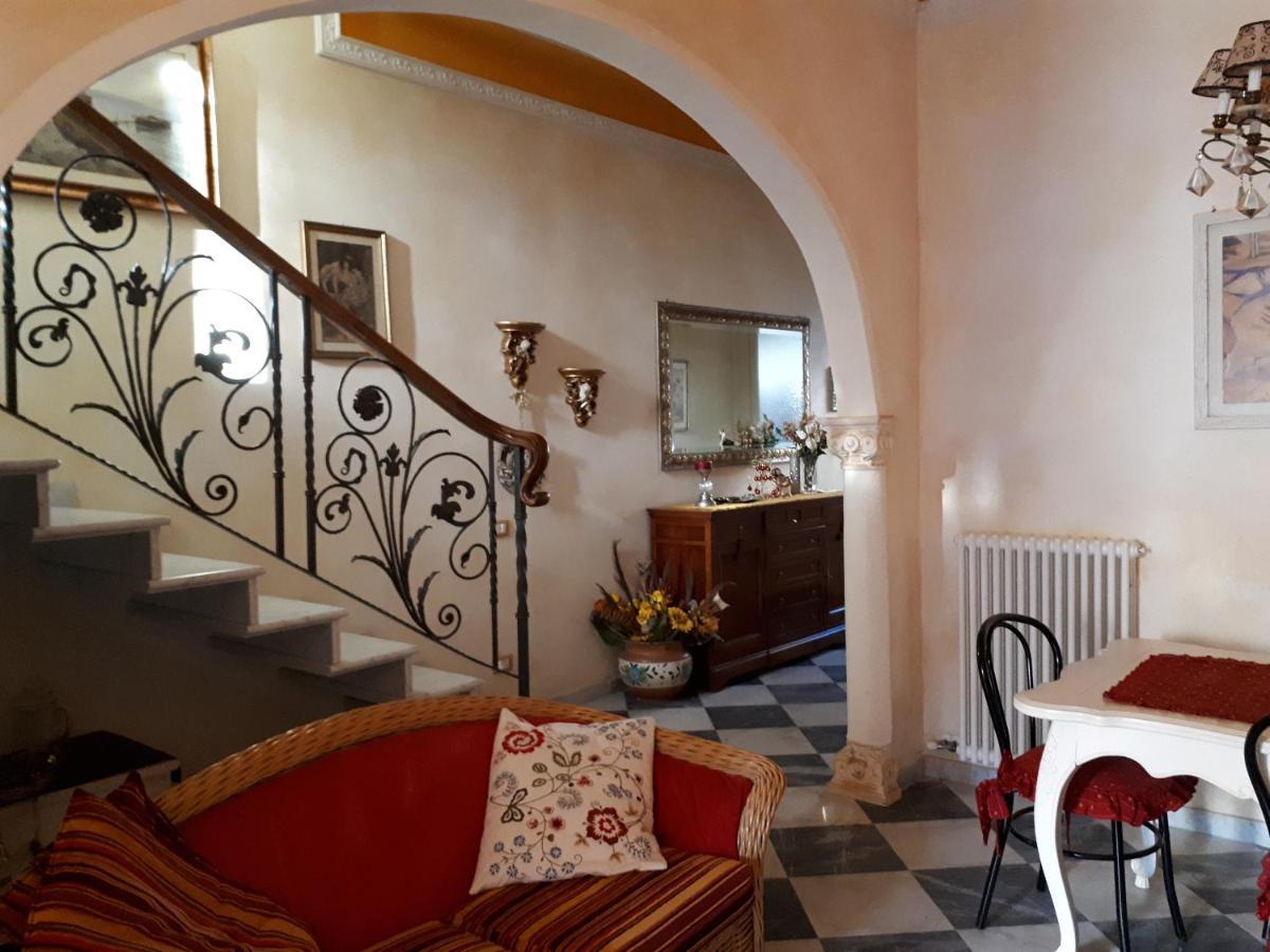 Villino San Martino 350M Dal Mare With Covered Parking Виареджо Экстерьер фото