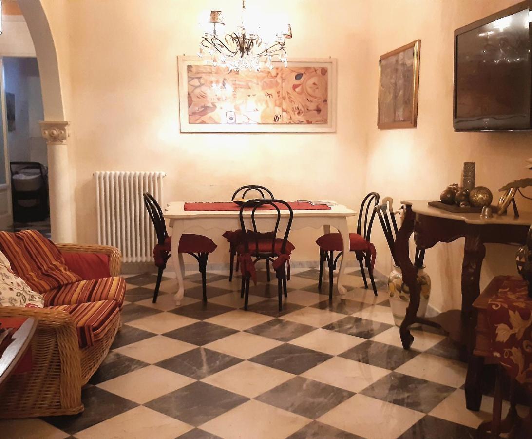 Villino San Martino 350M Dal Mare With Covered Parking Виареджо Экстерьер фото